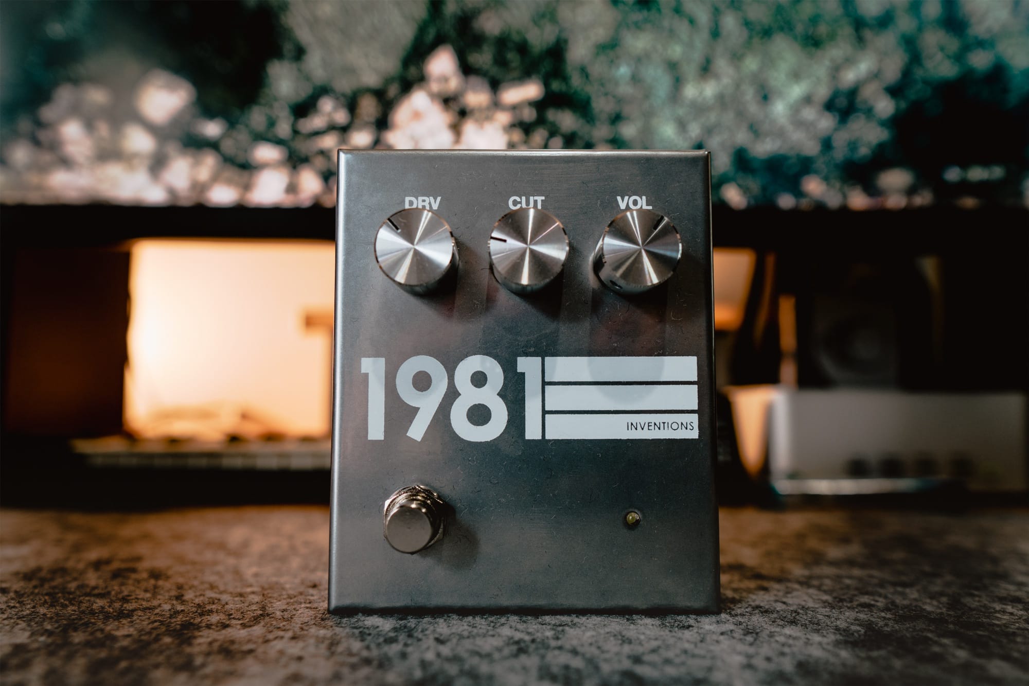 一部で話題の 1981 Inventions DRV が届いた - itoh4126.rocks